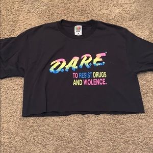❌❌SOLD ON FACEBOOK❌❌Vintage Dare crop top size L